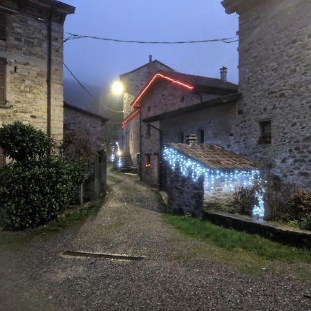 Albergo Diffuso Casa Delle Favole Ferriere Exterior photo