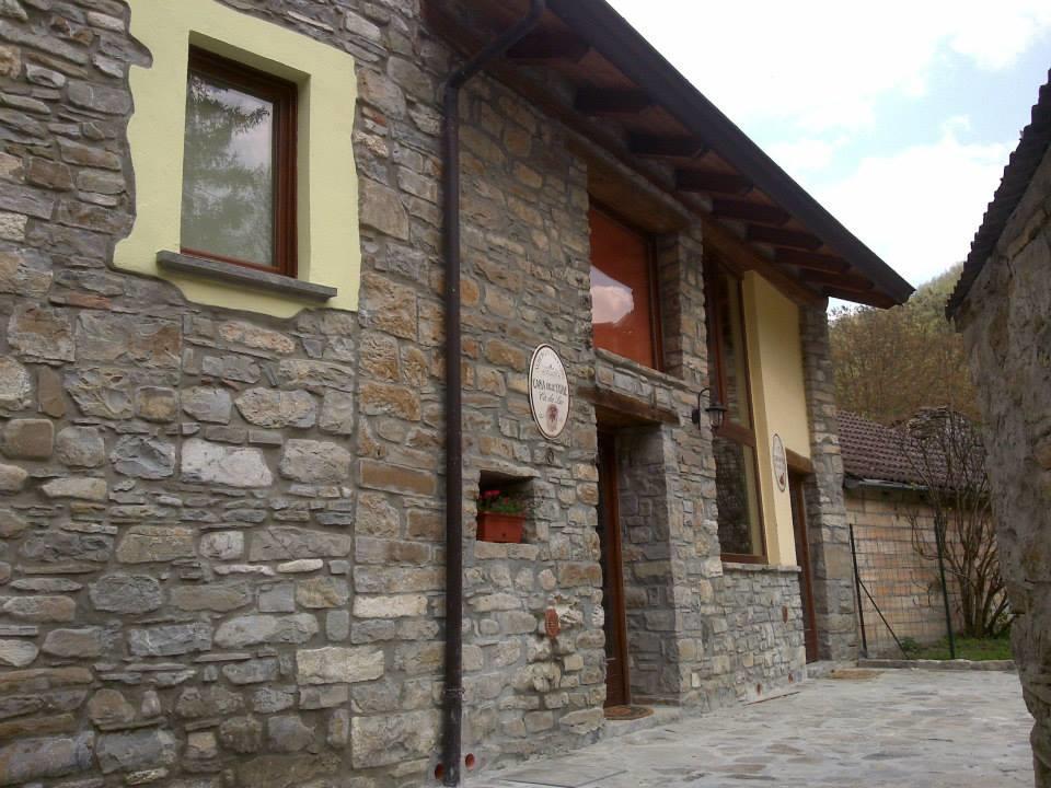 Albergo Diffuso Casa Delle Favole Ferriere Exterior photo