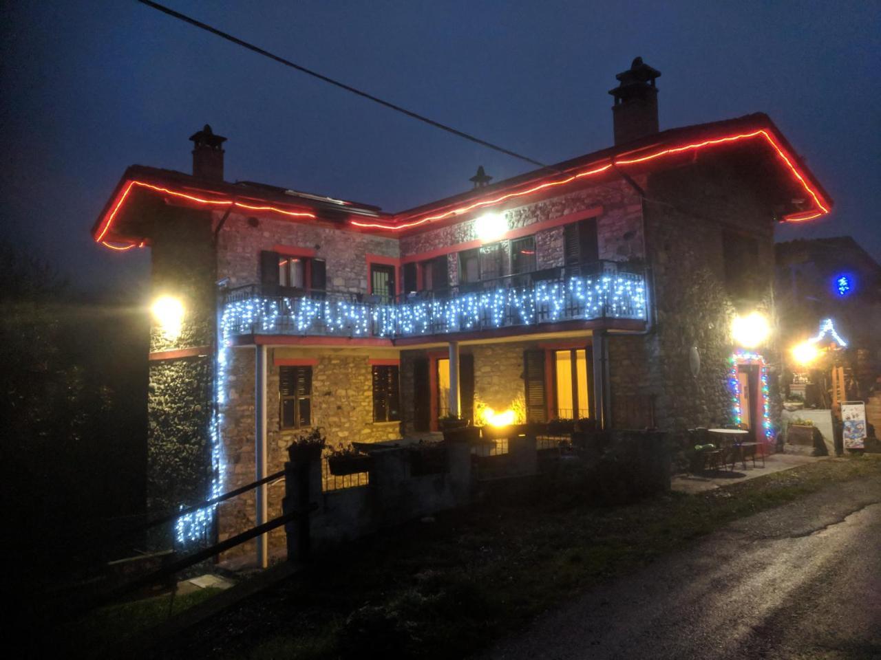 Albergo Diffuso Casa Delle Favole Ferriere Exterior photo