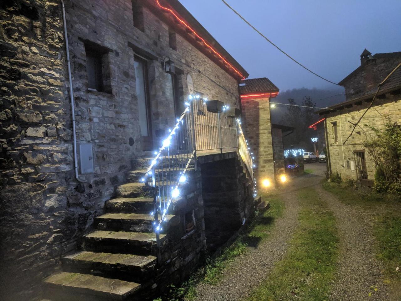 Albergo Diffuso Casa Delle Favole Ferriere Exterior photo